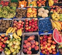 fruit_farmersmarket_f56407707